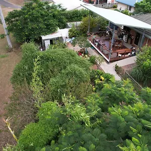 Maryborough's Rainforest Retreat Maryborough